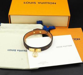 Picture of LV Bracelet _SKULVbracelet02cly21410716